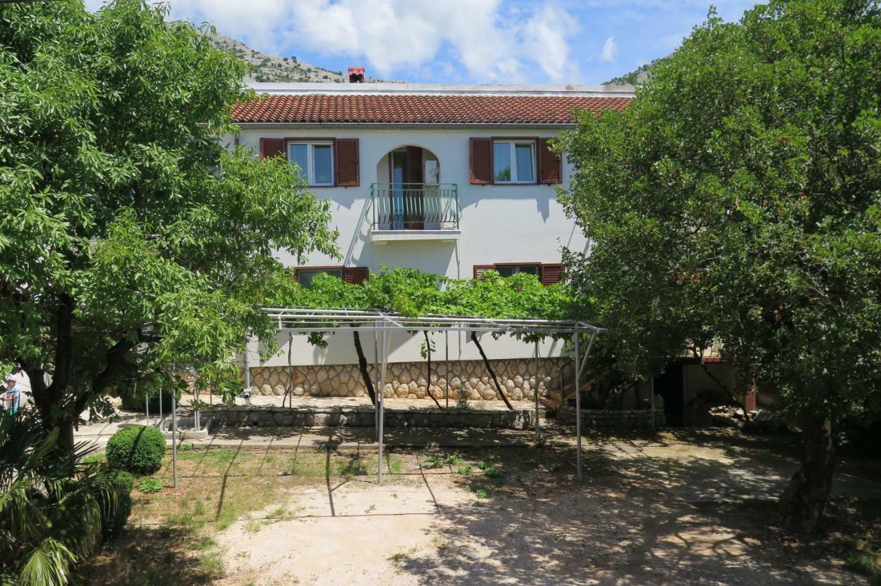 Lumbrela Apartments Stari Grad Kültér fotó